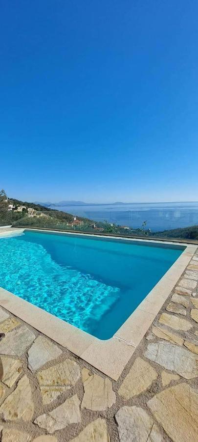 Apollo Romantic Sea View Villa Kivérion エクステリア 写真